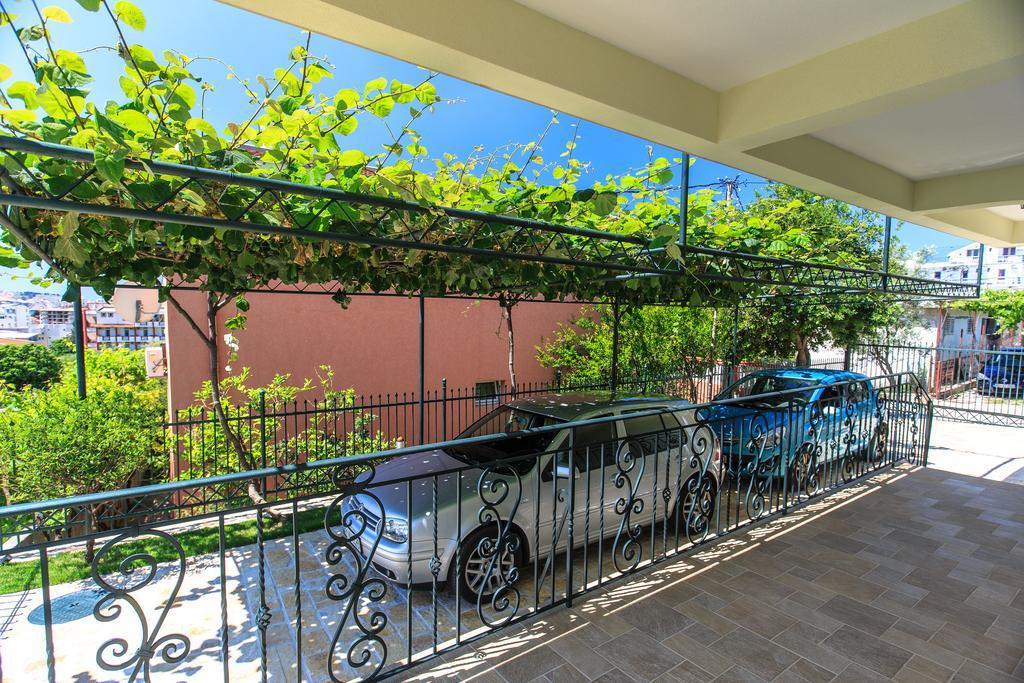 Apartments Aleksic Bar Extérieur photo