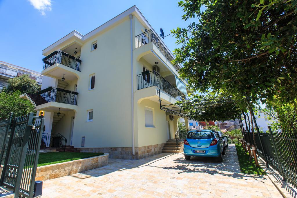 Apartments Aleksic Bar Extérieur photo